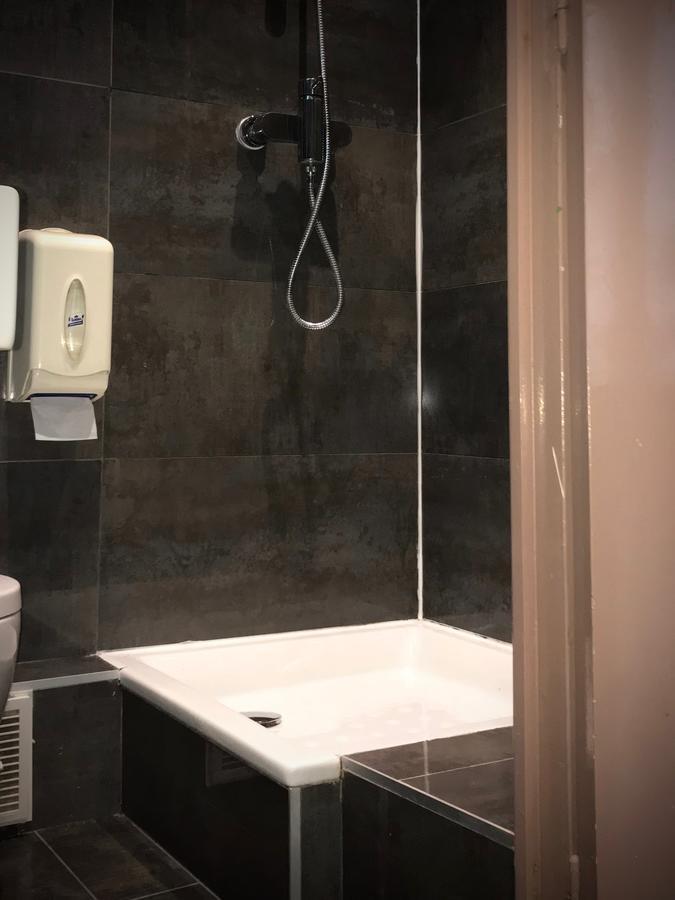 Plug Montmartre By Hiphophostels Paris