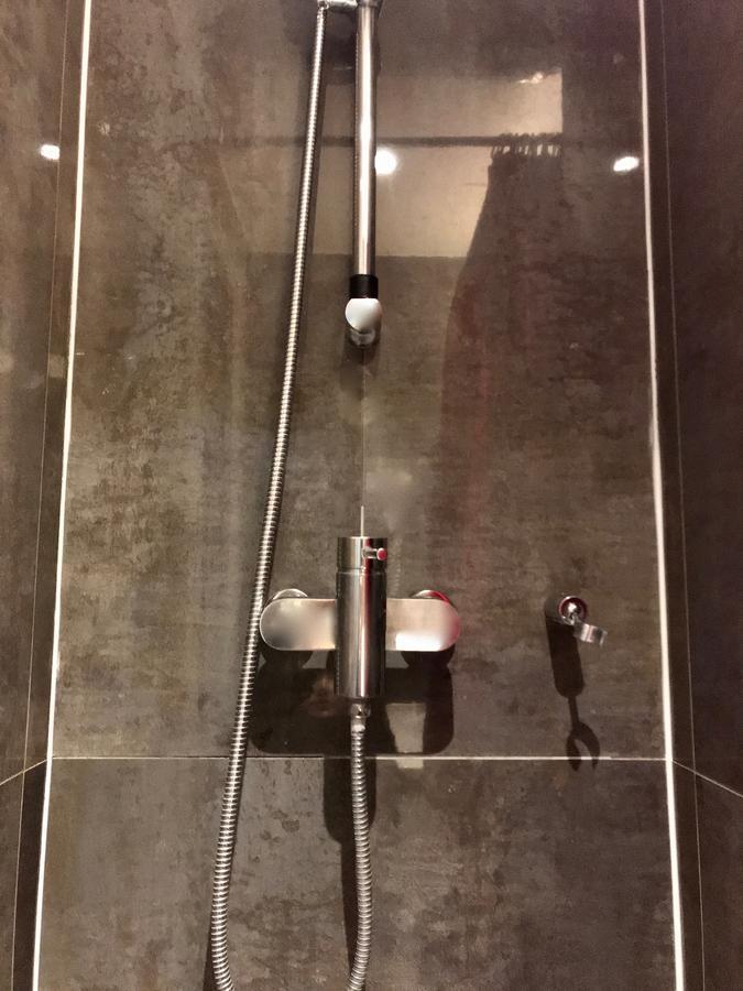 Plug Montmartre By Hiphophostels Paris